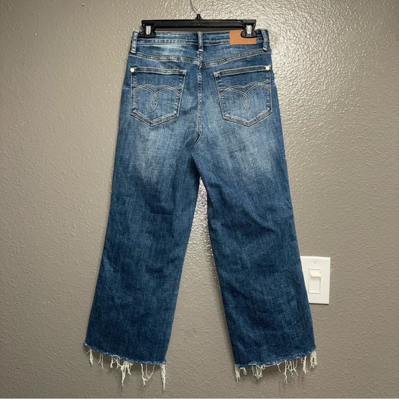 Judy Blue wide leg crop - Picture 3 of 5